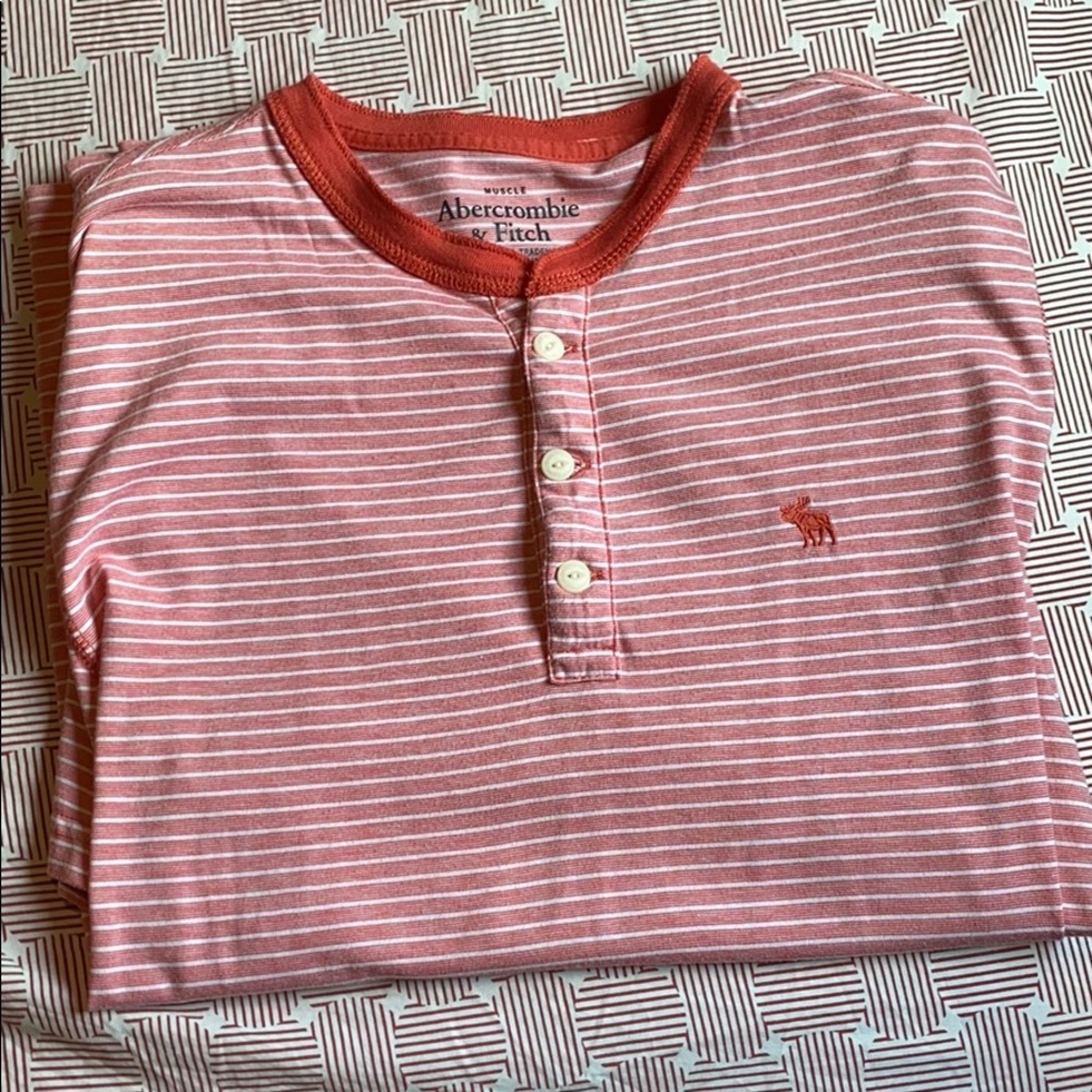 Abercrombie & Fitch t-shirt